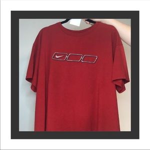 VINTAGE NIKE TEE